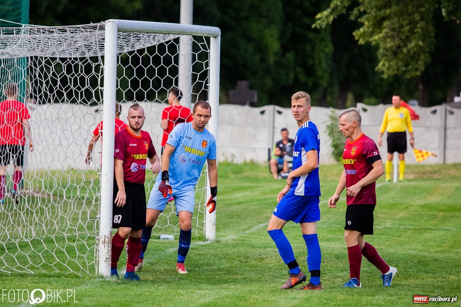 Zdjęcie w galerii na portalu naszraciborz.pl: Krzanowice zdobyły czernicki Zameczek [FOTO] wiadomości z regionu