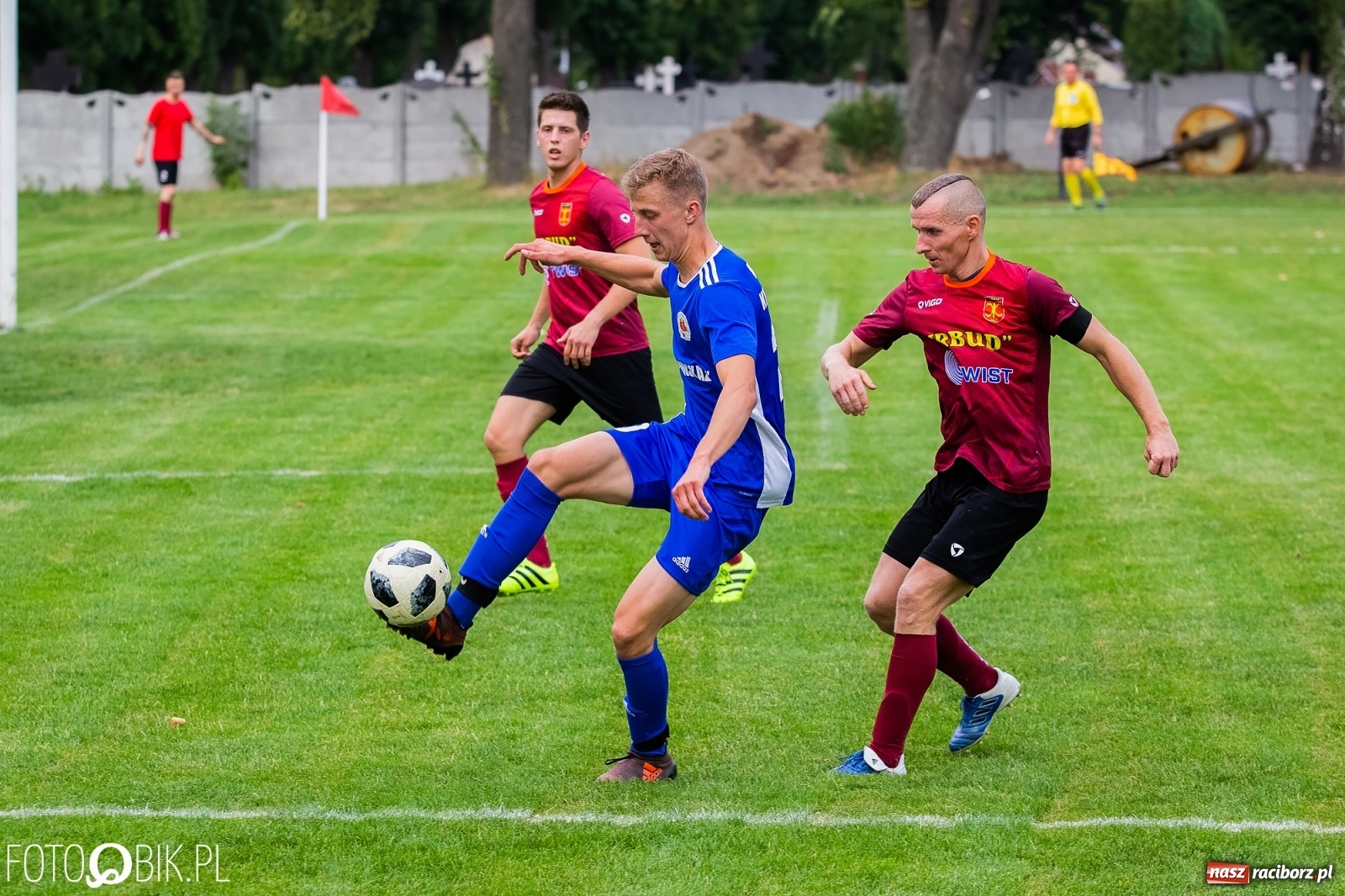 Zdjęcie w galerii na portalu naszraciborz.pl: Krzanowice zdobyły czernicki Zameczek [FOTO] wiadomości z regionu