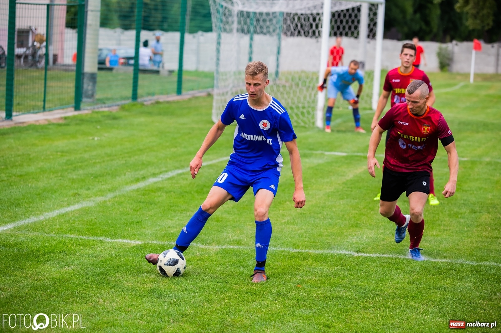 Zdjęcie w galerii na portalu naszraciborz.pl: Krzanowice zdobyły czernicki Zameczek [FOTO] wiadomości z regionu