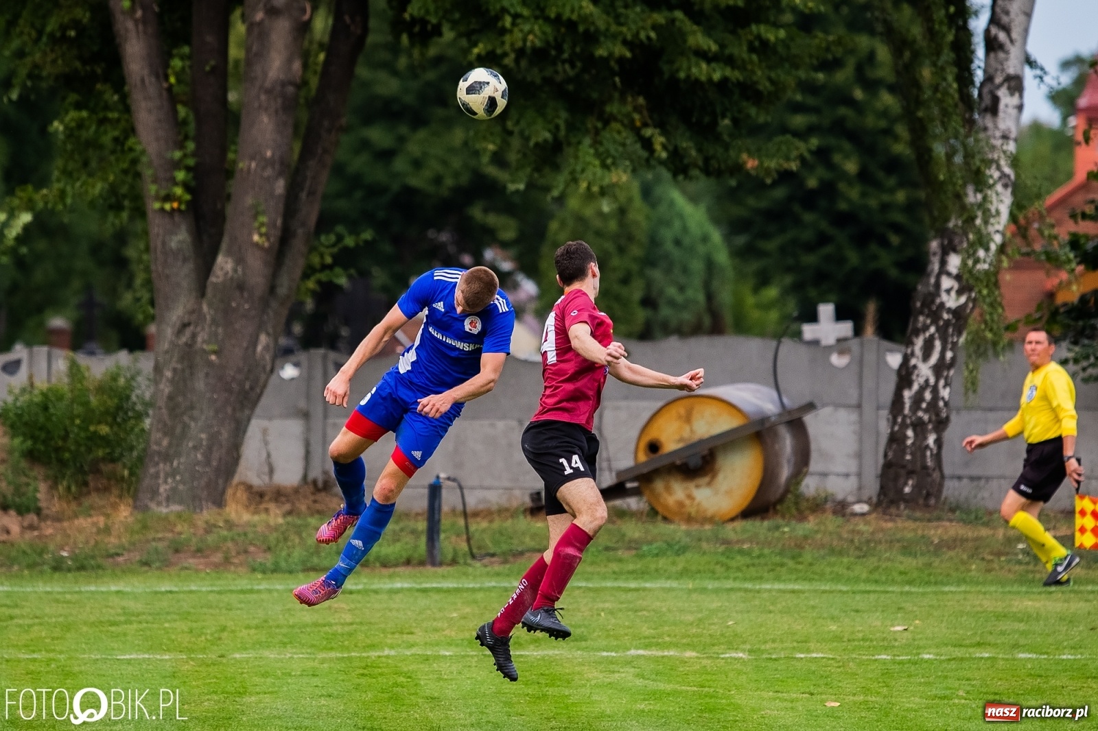 Zdjęcie w galerii na portalu naszraciborz.pl: Krzanowice zdobyły czernicki Zameczek [FOTO] wiadomości z regionu