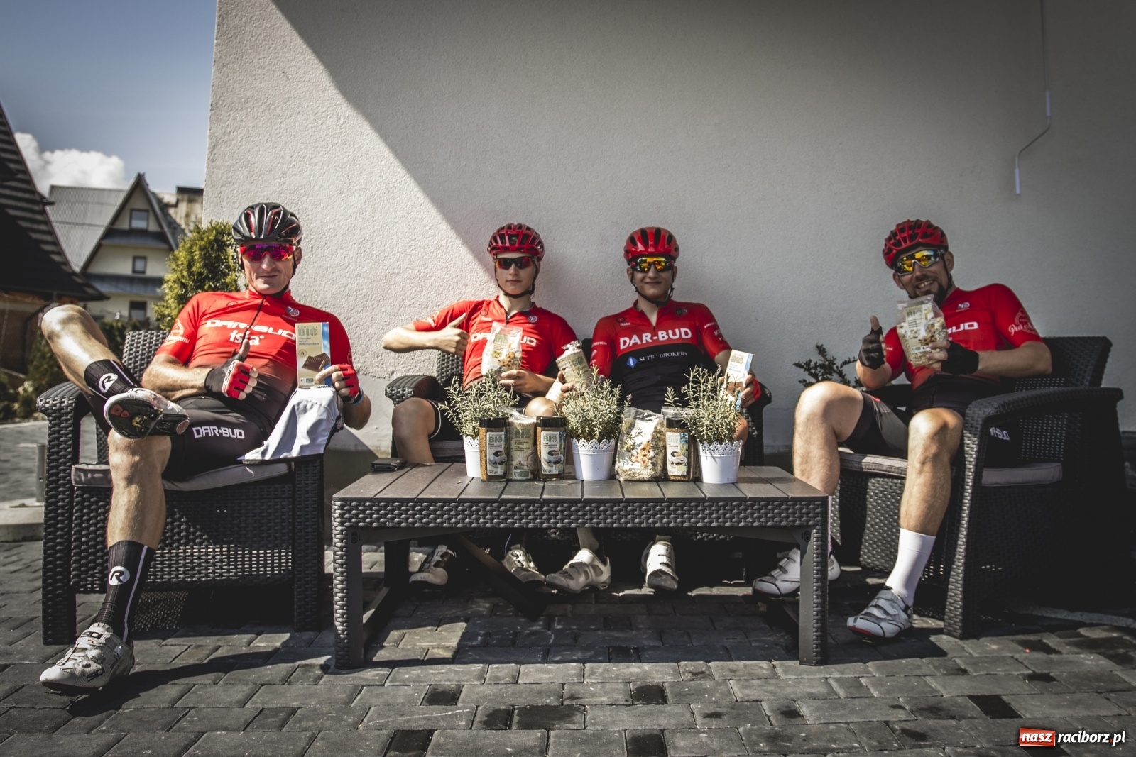 Zdjęcie w galerii na portalu naszraciborz.pl: Raciborska ekipa wystartowała na Tour de Pologne Amatorów [FOTO] wiadomości z regionu