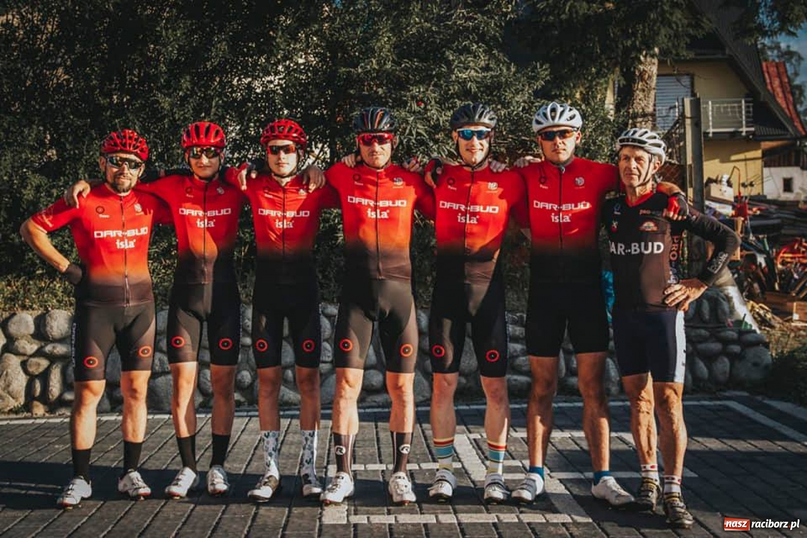 Zdjęcie w galerii na portalu naszraciborz.pl: Raciborska ekipa wystartowała na Tour de Pologne Amatorów [FOTO] wiadomości z regionu