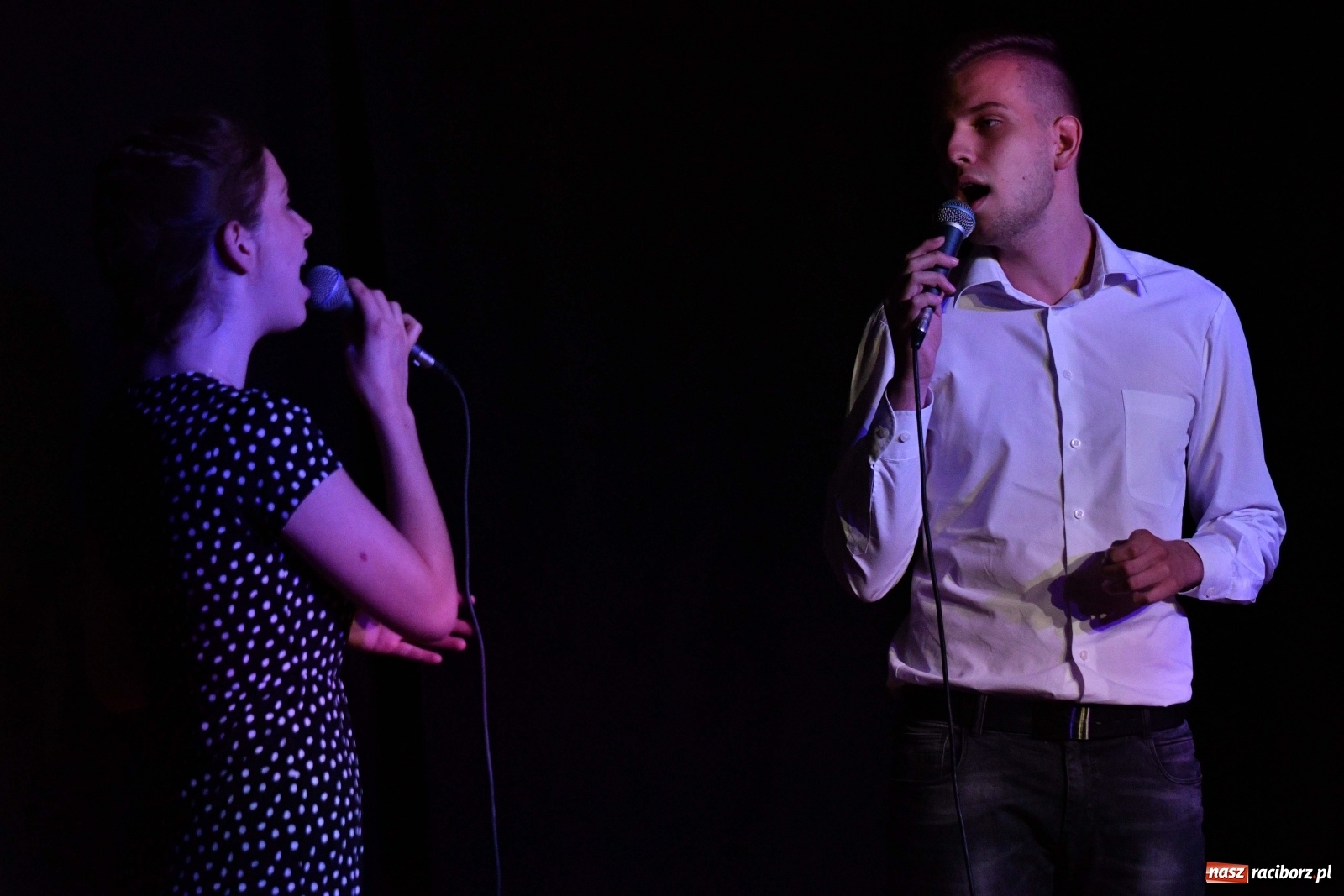 Zdjęcie w galerii na portalu naszraciborz.pl: Piosenki na zamku czar [FOTO i WIDEO]  wiadomości z regionu