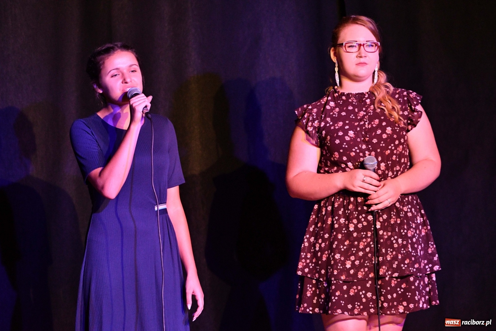 Zdjęcie w galerii na portalu naszraciborz.pl: Piosenki na zamku czar [FOTO i WIDEO]  wiadomości z regionu