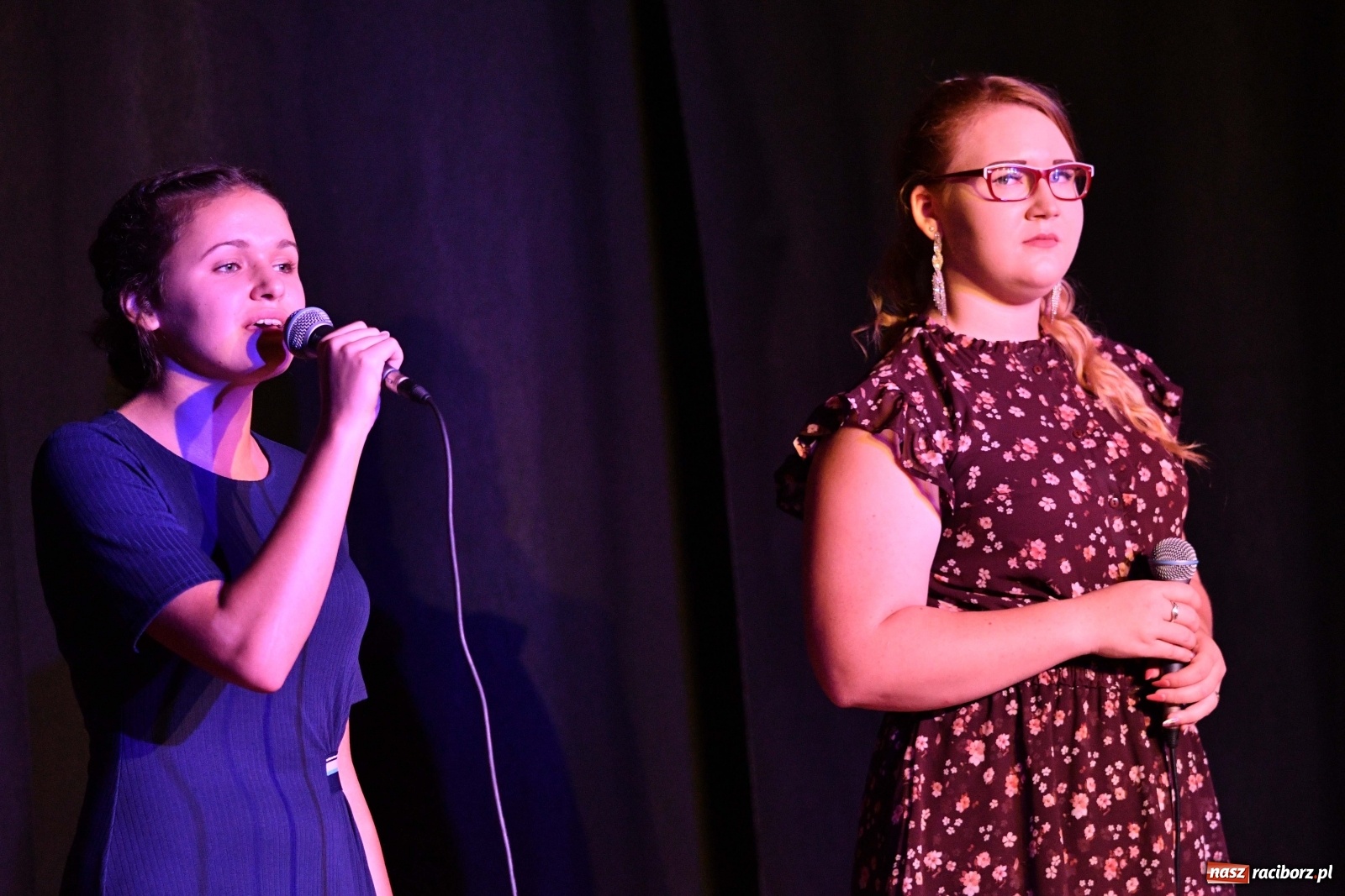 Zdjęcie w galerii na portalu naszraciborz.pl: Piosenki na zamku czar [FOTO i WIDEO]  wiadomości z regionu