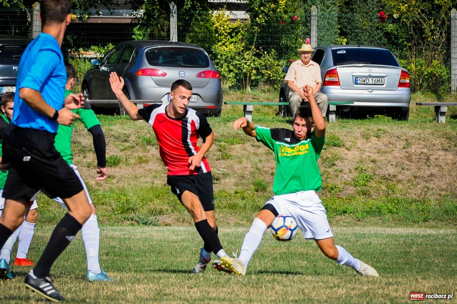Zdjęcie w galerii na portalu naszraciborz.pl: Brzezie zgarnęło trzy punkty na początek sezonu [FOTO i WIDEO] wiadomości z regionu
