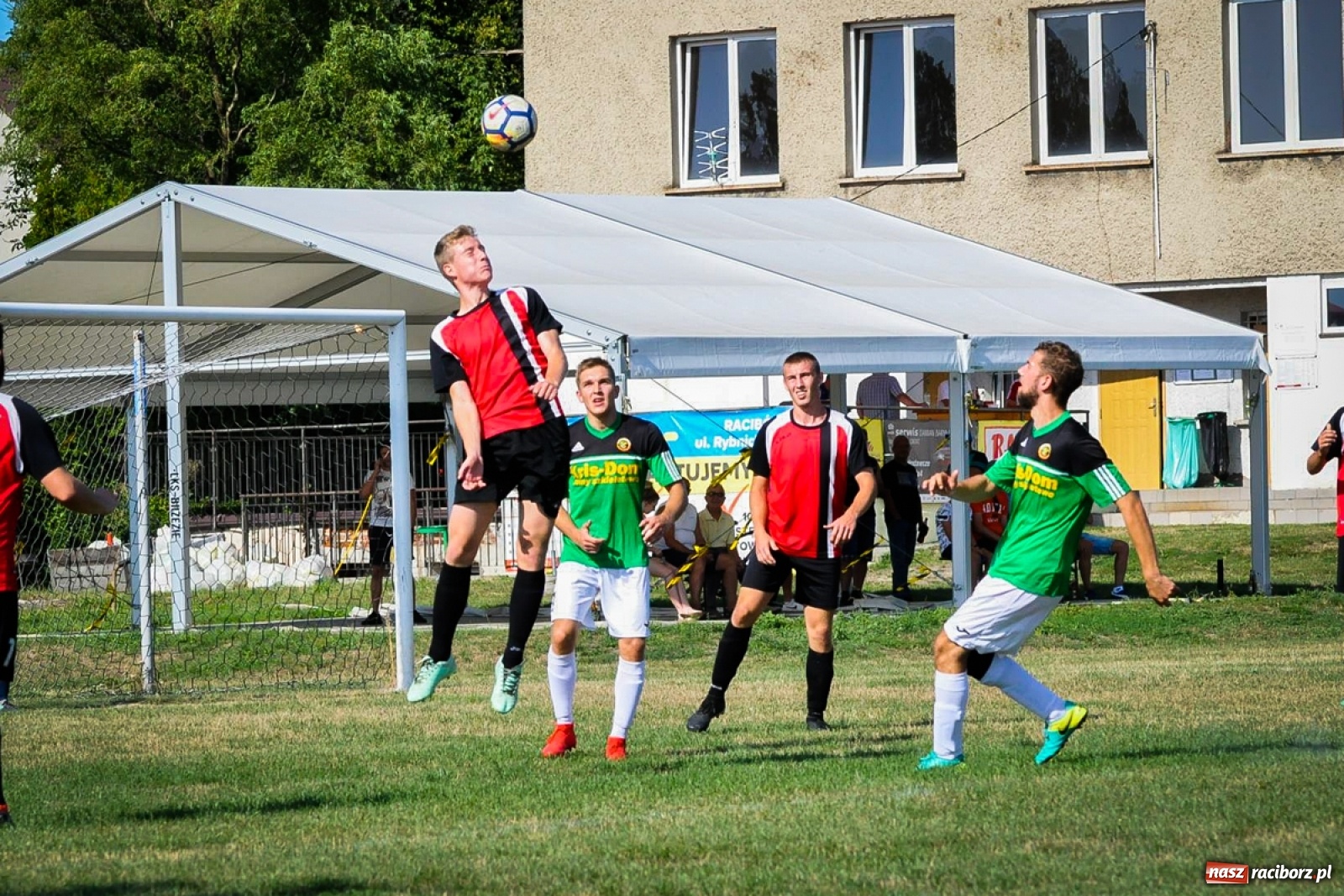 Zdjęcie w galerii na portalu naszraciborz.pl: Brzezie zgarnęło trzy punkty na początek sezonu [FOTO i WIDEO] wiadomości z regionu