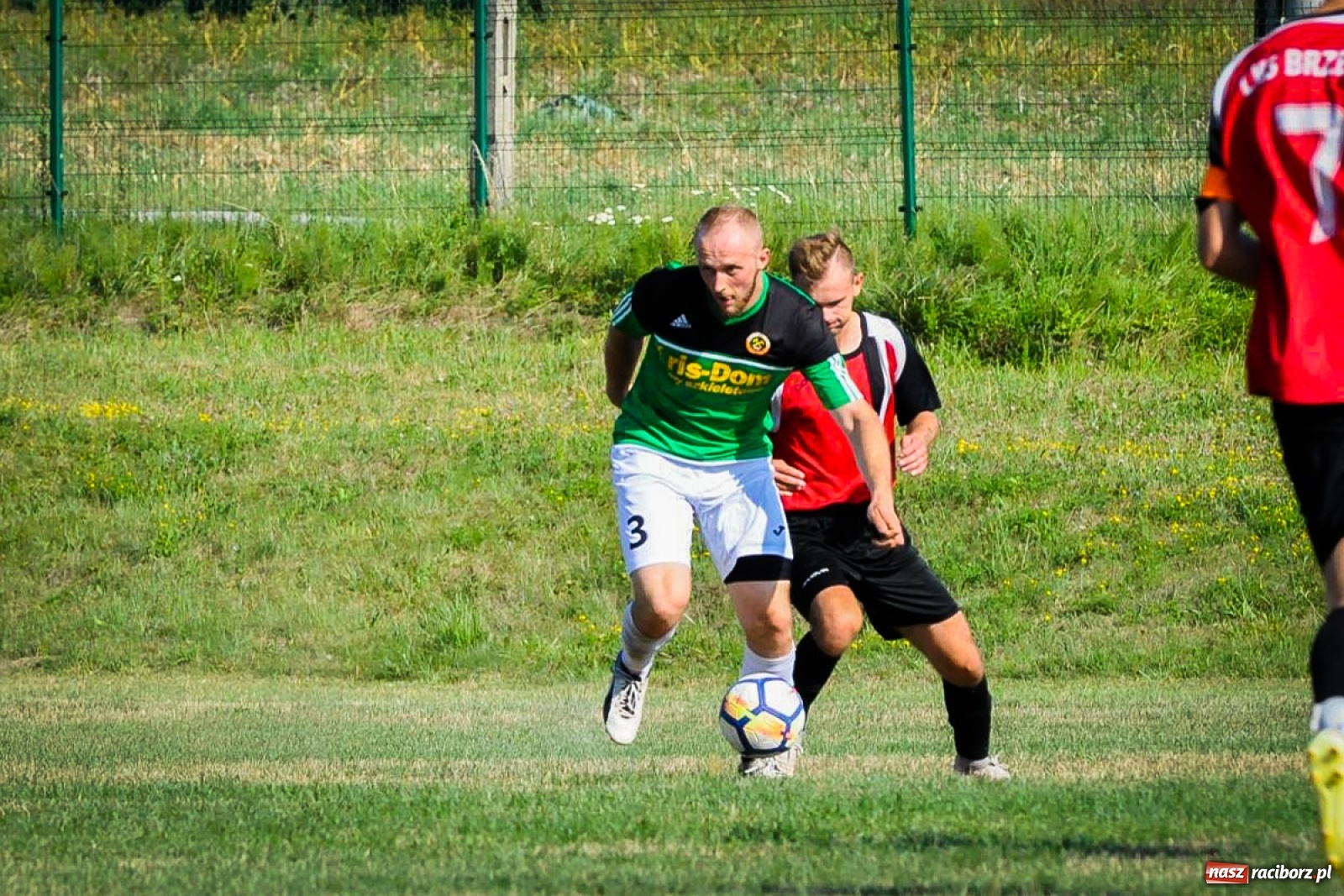 Zdjęcie w galerii na portalu naszraciborz.pl: Brzezie zgarnęło trzy punkty na początek sezonu [FOTO i WIDEO] wiadomości z regionu