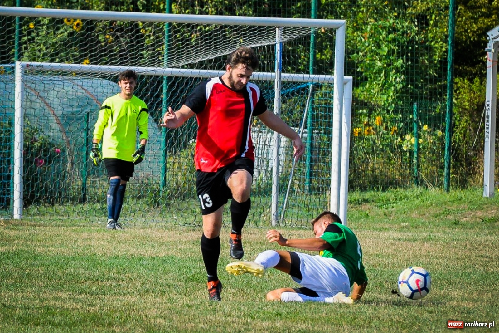 Zdjęcie w galerii na portalu naszraciborz.pl: Brzezie zgarnęło trzy punkty na początek sezonu [FOTO i WIDEO] wiadomości z regionu