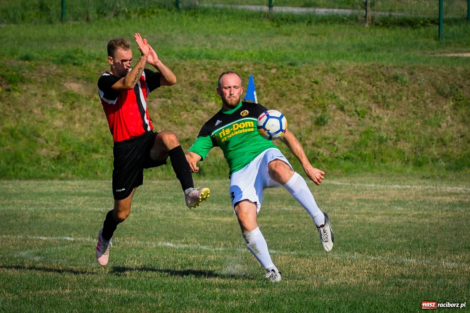 Zdjęcie w galerii na portalu naszraciborz.pl: Brzezie zgarnęło trzy punkty na początek sezonu [FOTO i WIDEO] wiadomości z regionu