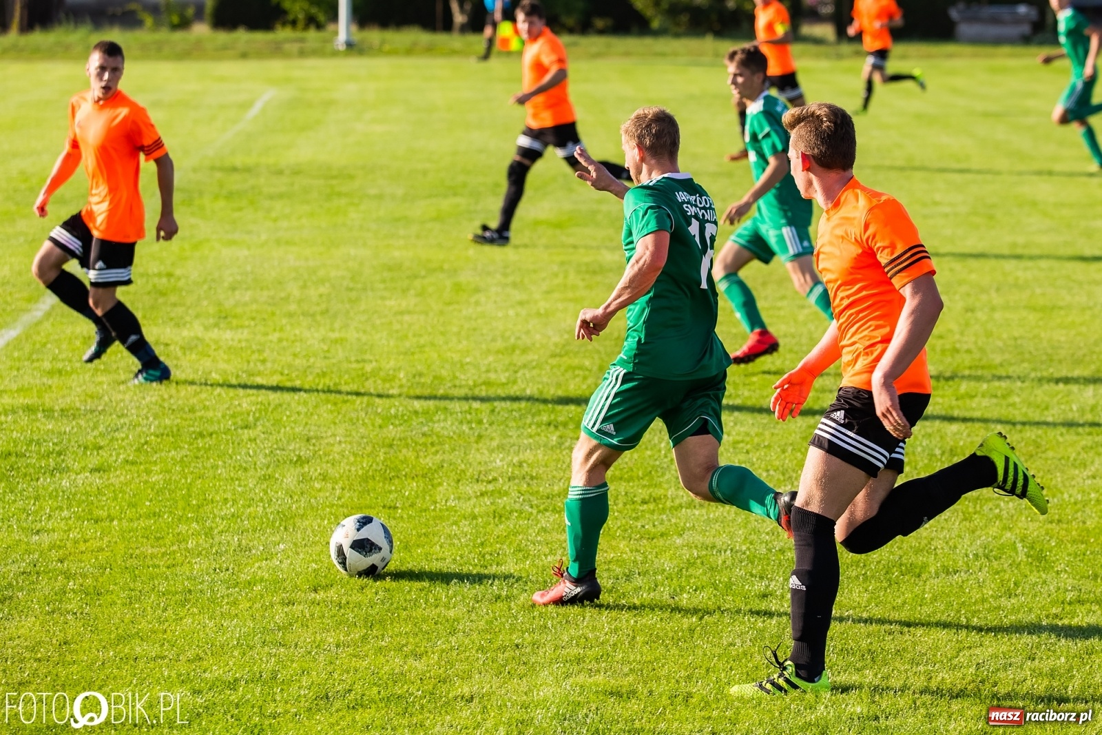 Zdjęcie w galerii na portalu naszraciborz.pl: Podział punktów na inaugurację sezonu w Studziennej wiadomości z regionu