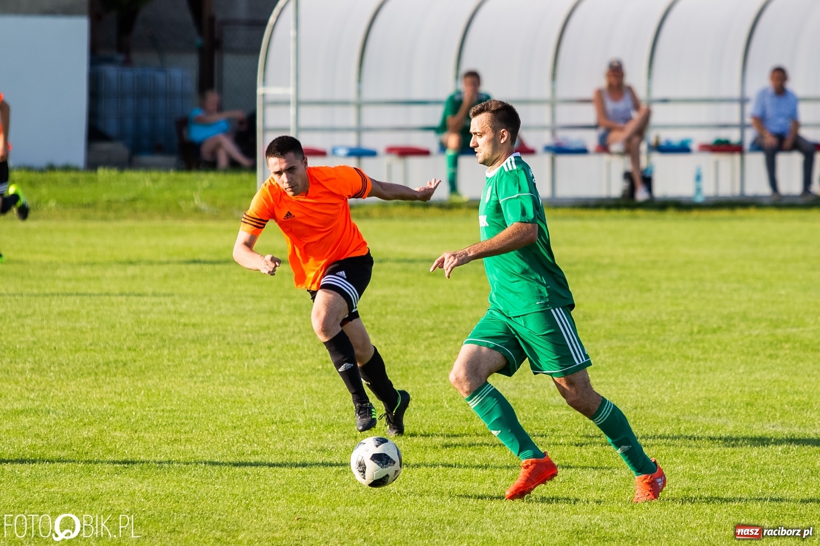 Zdjęcie w galerii na portalu naszraciborz.pl: Podział punktów na inaugurację sezonu w Studziennej wiadomości z regionu
