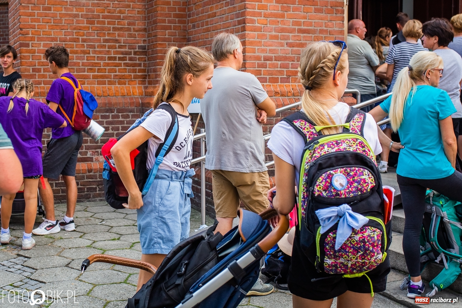 Zdjęcie w galerii na portalu naszraciborz.pl: Raciborska pielgrzymka już w drodze na Jasną Górę [FOTO i WIDEO]  wiadomości z regionu