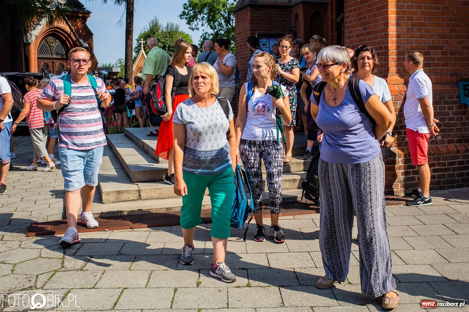 Zdjęcie w galerii na portalu naszraciborz.pl: Raciborska pielgrzymka już w drodze na Jasną Górę [FOTO i WIDEO]  wiadomości z regionu