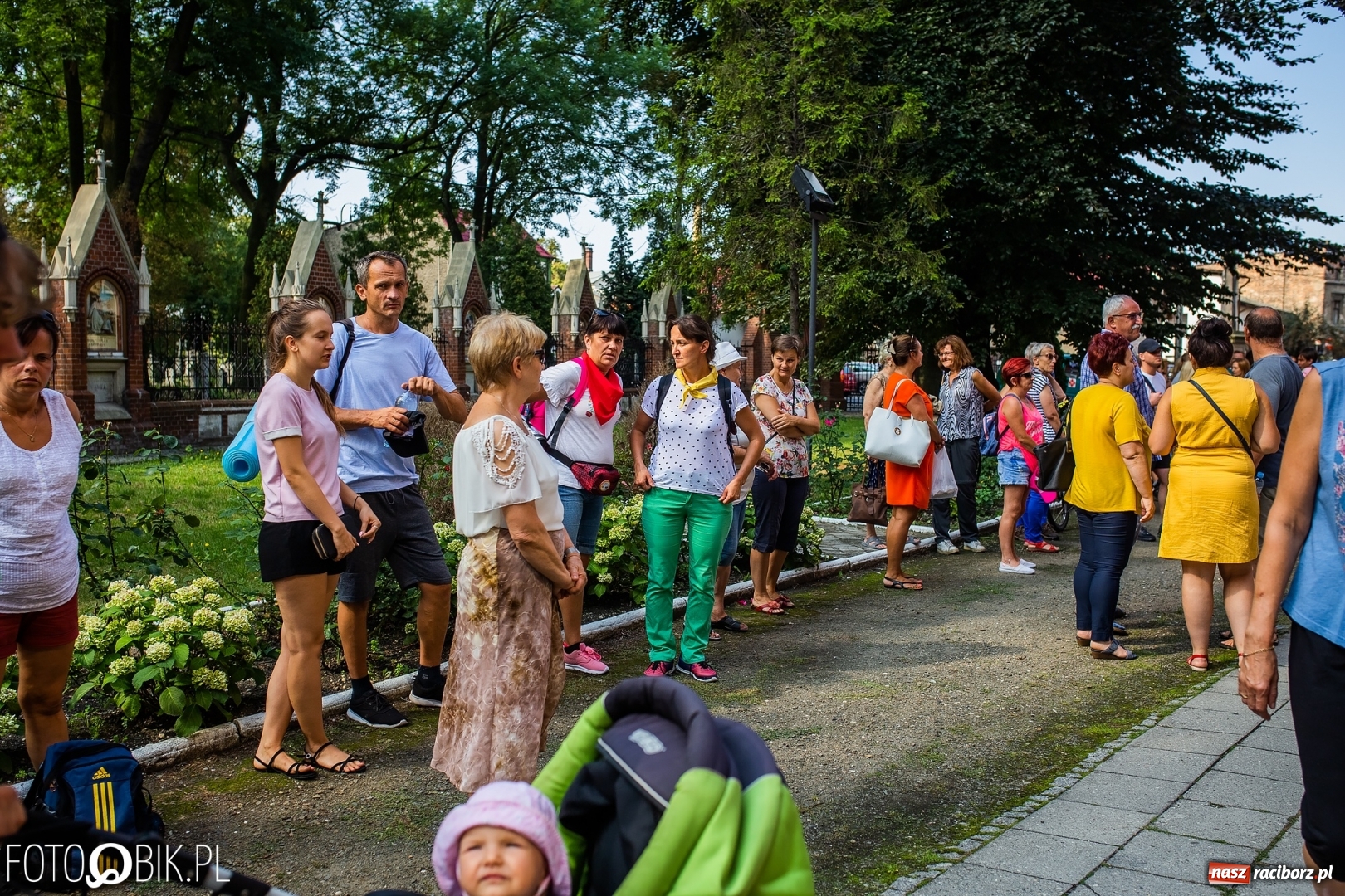 Zdjęcie w galerii na portalu naszraciborz.pl: Raciborska pielgrzymka już w drodze na Jasną Górę [FOTO i WIDEO]  wiadomości z regionu