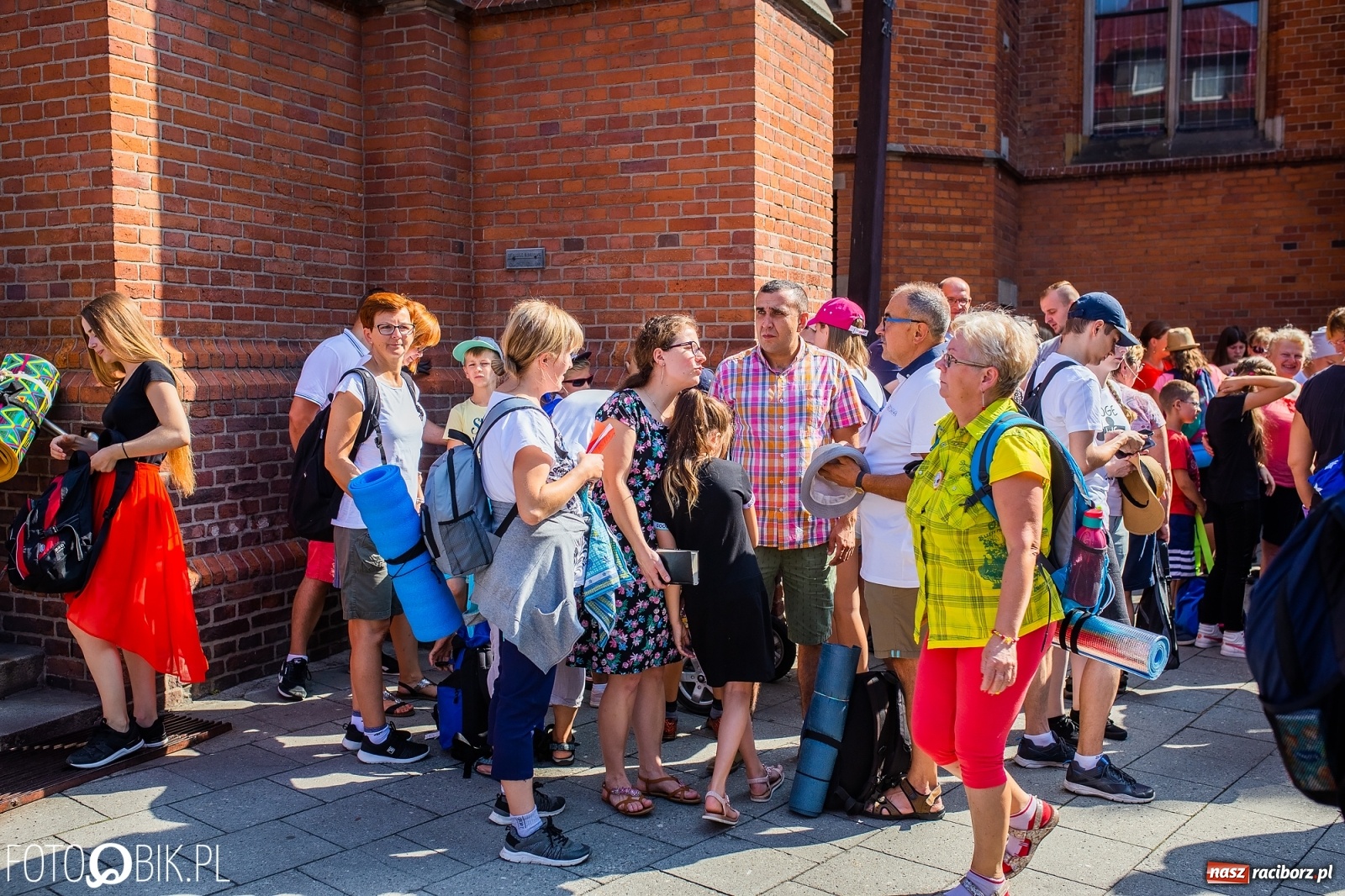 Zdjęcie w galerii na portalu naszraciborz.pl: Raciborska pielgrzymka już w drodze na Jasną Górę [FOTO i WIDEO]  wiadomości z regionu