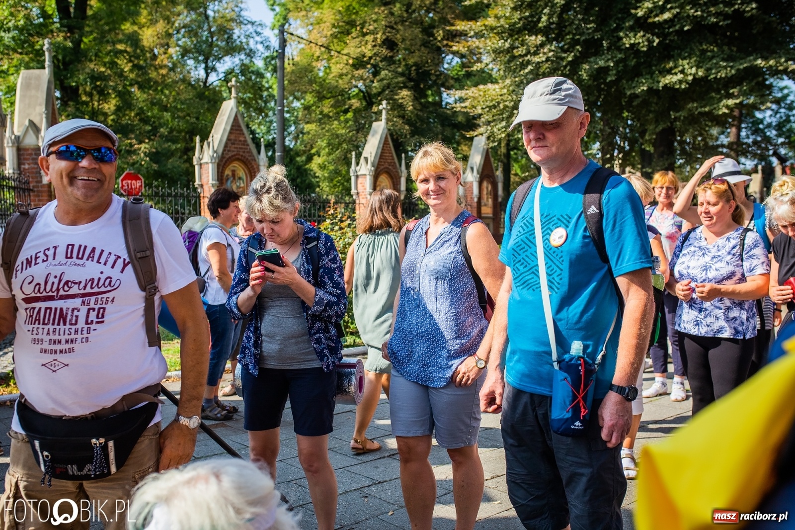 Zdjęcie w galerii na portalu naszraciborz.pl: Raciborska pielgrzymka już w drodze na Jasną Górę [FOTO i WIDEO]  wiadomości z regionu