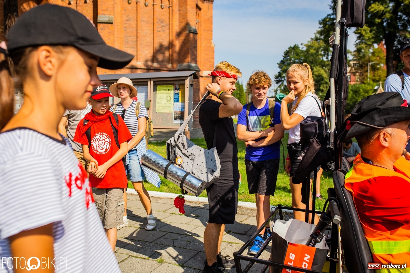 Zdjęcie w galerii na portalu naszraciborz.pl: Raciborska pielgrzymka już w drodze na Jasną Górę [FOTO i WIDEO]  wiadomości z regionu