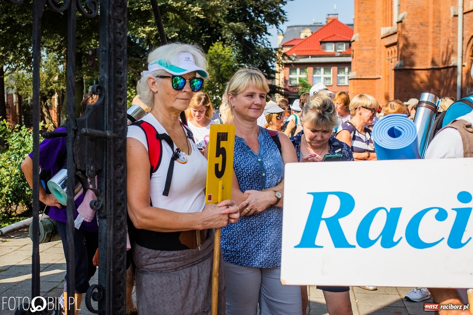 Zdjęcie w galerii na portalu naszraciborz.pl: Raciborska pielgrzymka już w drodze na Jasną Górę [FOTO i WIDEO]  wiadomości z regionu