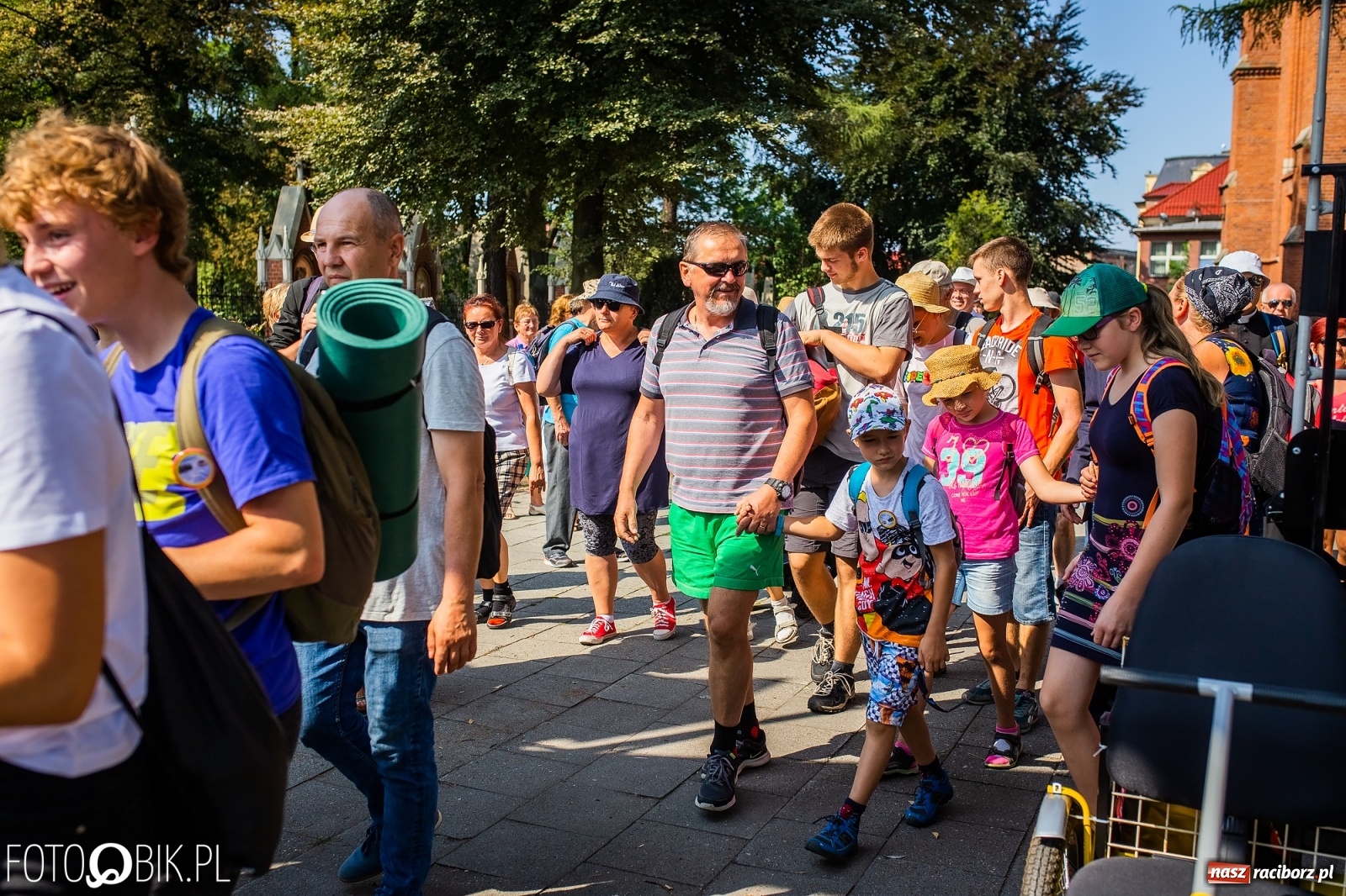 Zdjęcie w galerii na portalu naszraciborz.pl: Raciborska pielgrzymka już w drodze na Jasną Górę [FOTO i WIDEO]  wiadomości z regionu