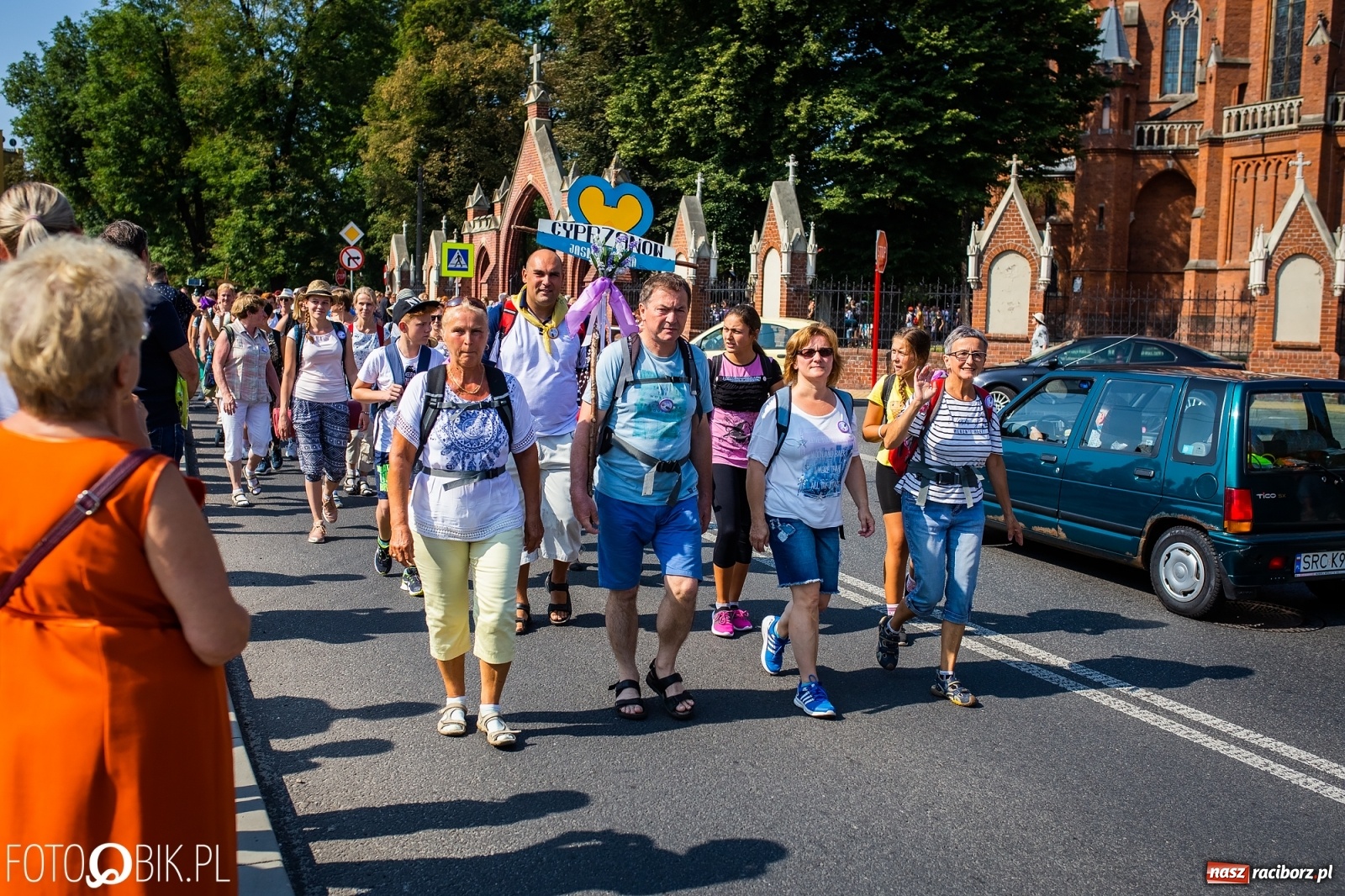Zdjęcie w galerii na portalu naszraciborz.pl: Raciborska pielgrzymka już w drodze na Jasną Górę [FOTO i WIDEO]  wiadomości z regionu