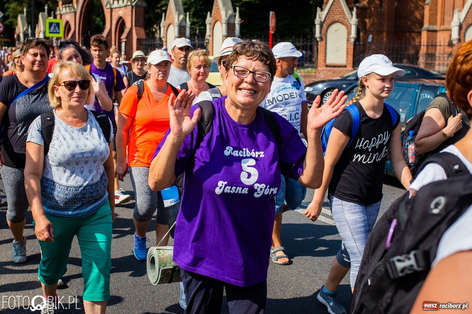 Zdjęcie w galerii na portalu naszraciborz.pl: Raciborska pielgrzymka już w drodze na Jasną Górę [FOTO i WIDEO]  wiadomości z regionu