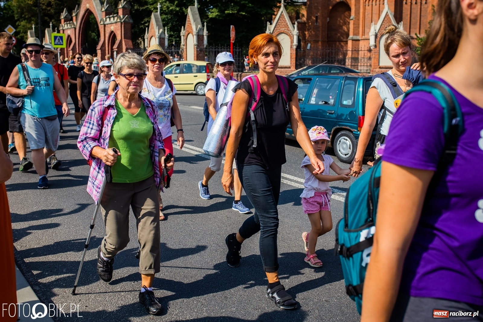 Zdjęcie w galerii na portalu naszraciborz.pl: Raciborska pielgrzymka już w drodze na Jasną Górę [FOTO i WIDEO]  wiadomości z regionu