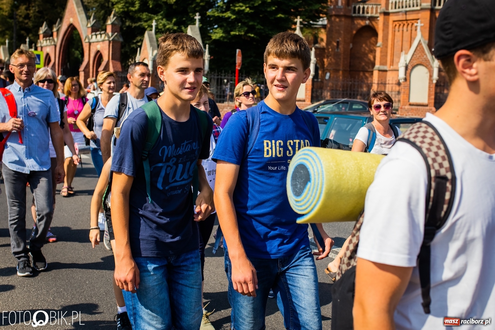 Zdjęcie w galerii na portalu naszraciborz.pl: Raciborska pielgrzymka już w drodze na Jasną Górę [FOTO i WIDEO]  wiadomości z regionu