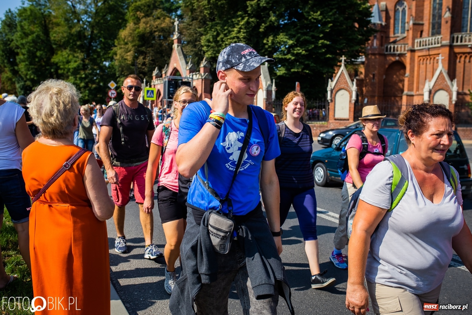 Zdjęcie w galerii na portalu naszraciborz.pl: Raciborska pielgrzymka już w drodze na Jasną Górę [FOTO i WIDEO]  wiadomości z regionu