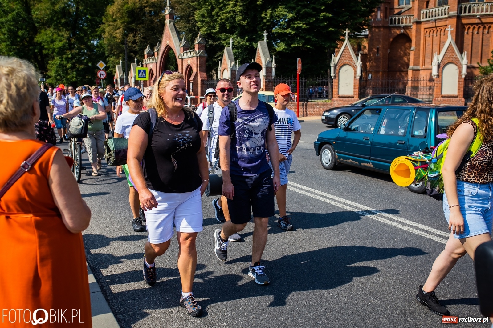 Zdjęcie w galerii na portalu naszraciborz.pl: Raciborska pielgrzymka już w drodze na Jasną Górę [FOTO i WIDEO]  wiadomości z regionu