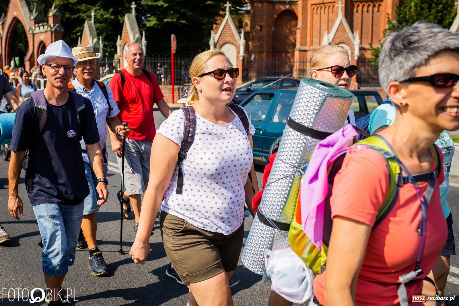 Zdjęcie w galerii na portalu naszraciborz.pl: Raciborska pielgrzymka już w drodze na Jasną Górę [FOTO i WIDEO]  wiadomości z regionu