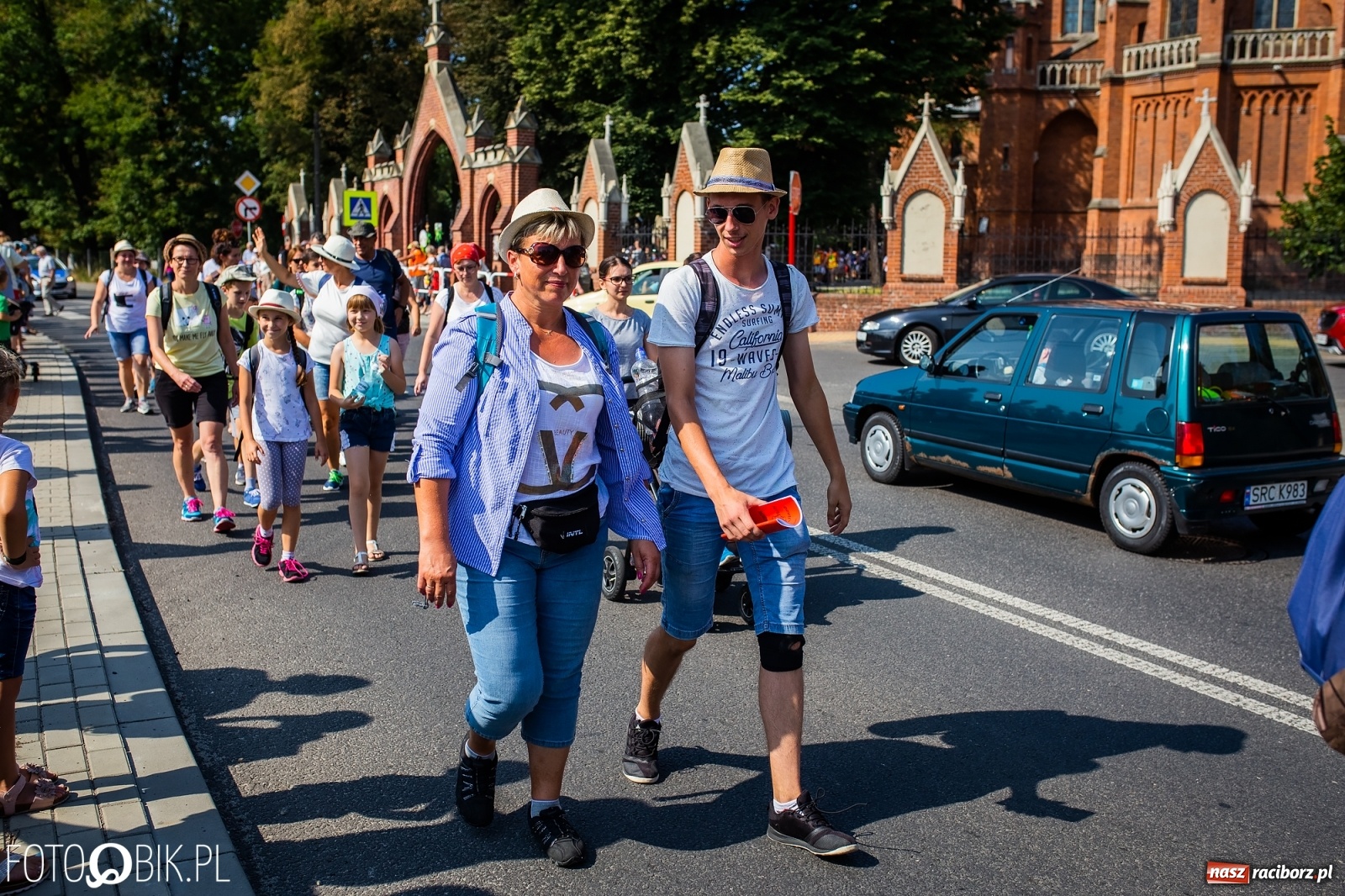 Zdjęcie w galerii na portalu naszraciborz.pl: Raciborska pielgrzymka już w drodze na Jasną Górę [FOTO i WIDEO]  wiadomości z regionu