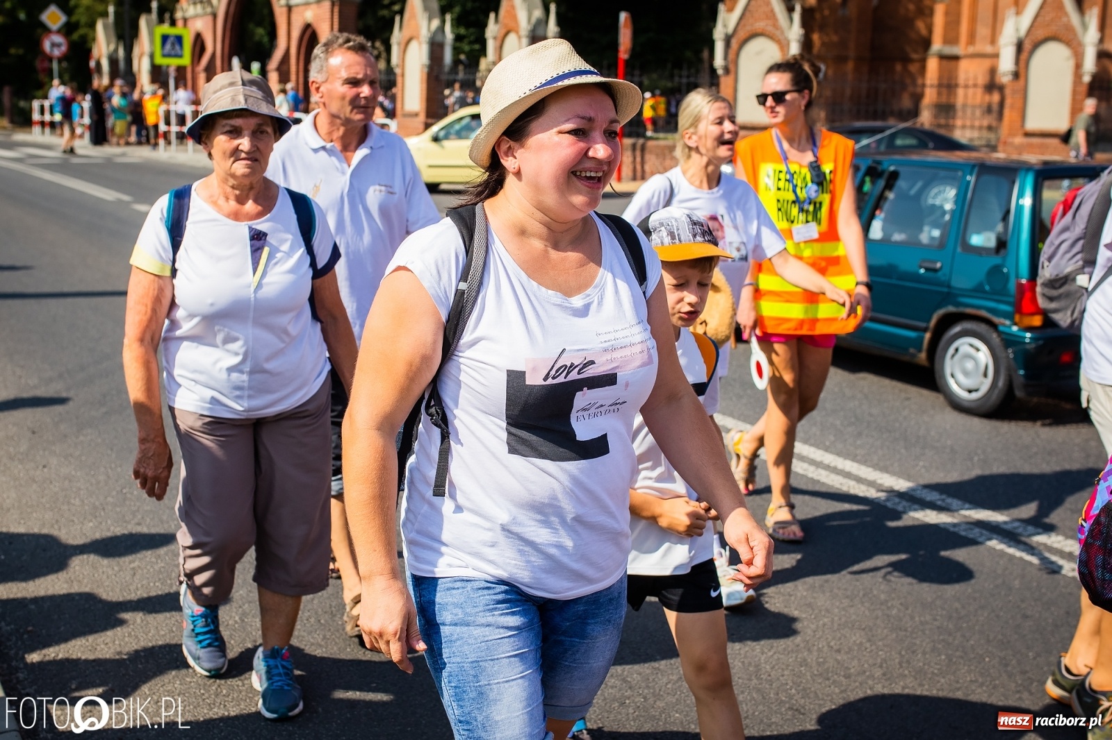 Zdjęcie w galerii na portalu naszraciborz.pl: Raciborska pielgrzymka już w drodze na Jasną Górę [FOTO i WIDEO]  wiadomości z regionu