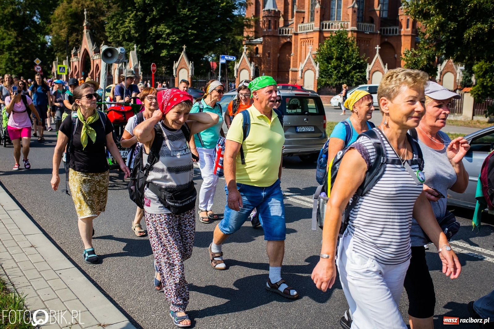 Zdjęcie w galerii na portalu naszraciborz.pl: Raciborska pielgrzymka już w drodze na Jasną Górę [FOTO i WIDEO]  wiadomości z regionu