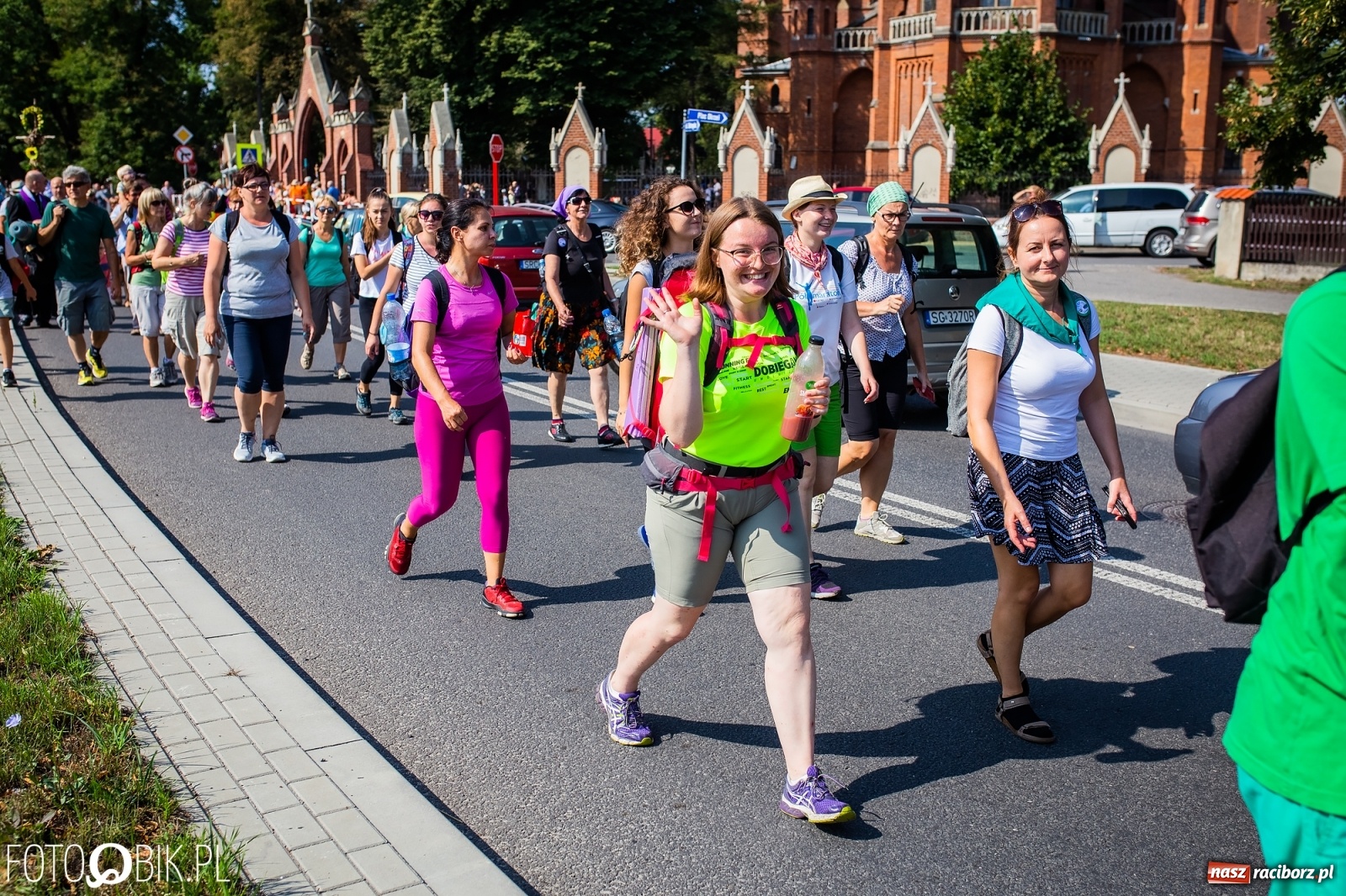 Zdjęcie w galerii na portalu naszraciborz.pl: Raciborska pielgrzymka już w drodze na Jasną Górę [FOTO i WIDEO]  wiadomości z regionu
