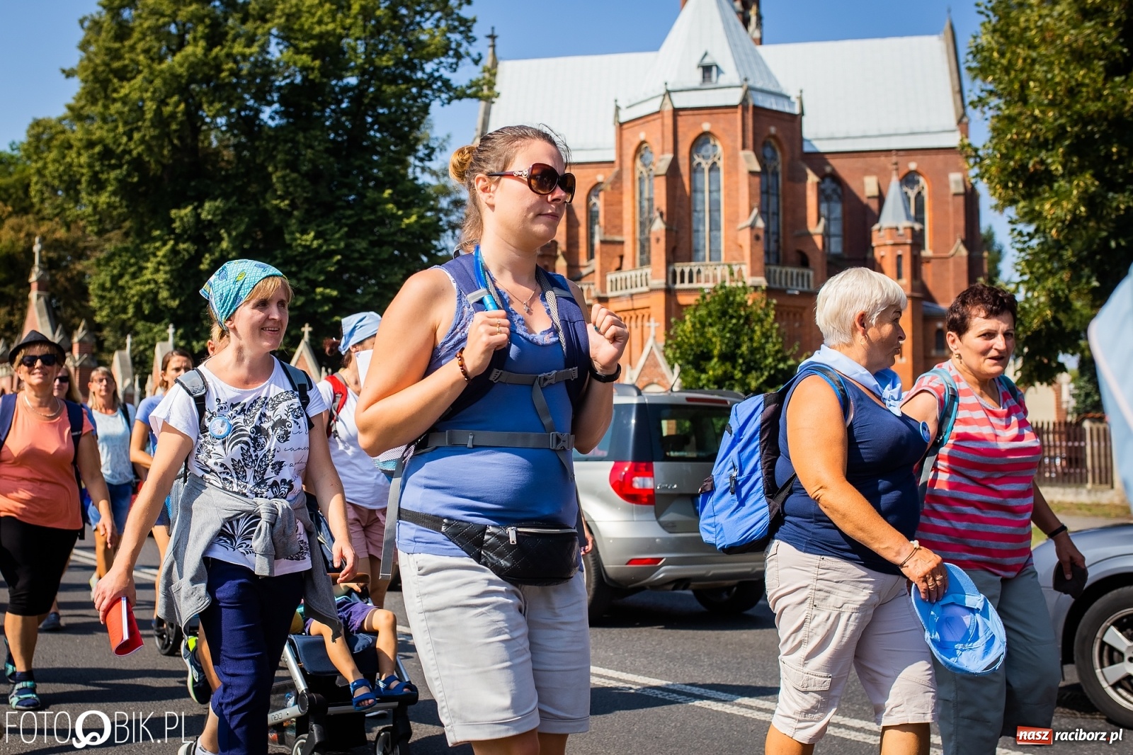 Zdjęcie w galerii na portalu naszraciborz.pl: Raciborska pielgrzymka już w drodze na Jasną Górę [FOTO i WIDEO]  wiadomości z regionu