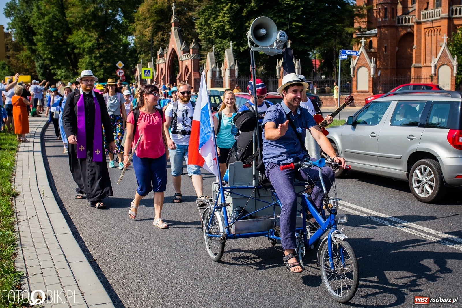 Zdjęcie w galerii na portalu naszraciborz.pl: Raciborska pielgrzymka już w drodze na Jasną Górę [FOTO i WIDEO]  wiadomości z regionu