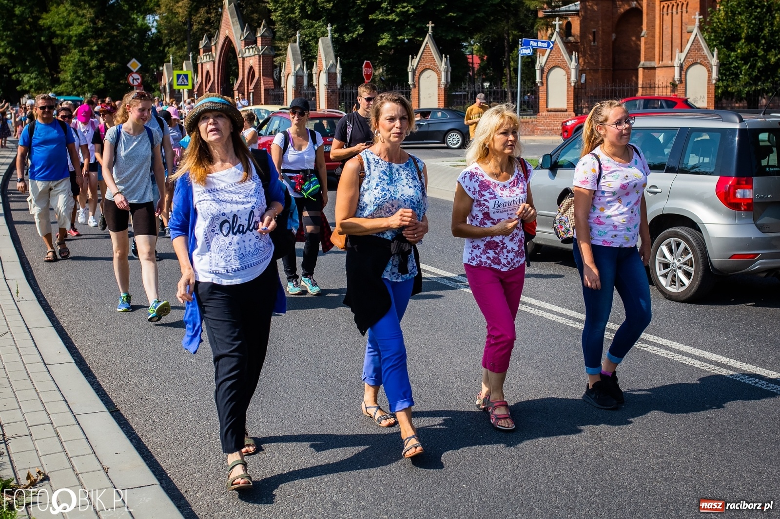 Zdjęcie w galerii na portalu naszraciborz.pl: Raciborska pielgrzymka już w drodze na Jasną Górę [FOTO i WIDEO]  wiadomości z regionu