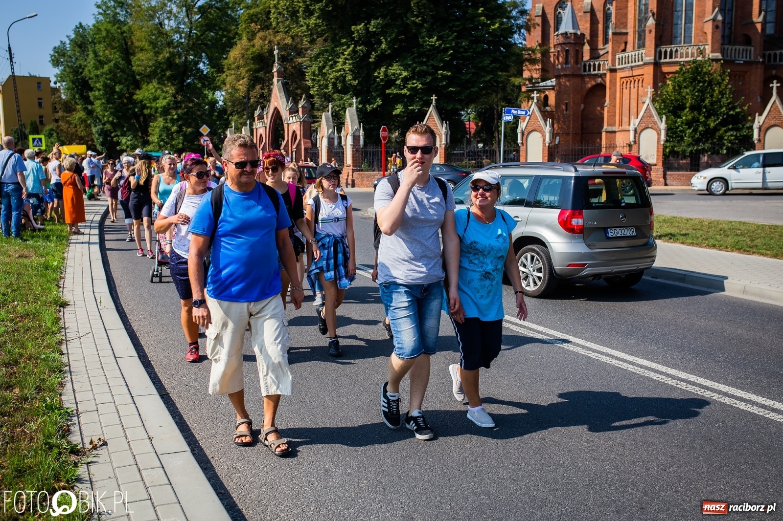 Zdjęcie w galerii na portalu naszraciborz.pl: Raciborska pielgrzymka już w drodze na Jasną Górę [FOTO i WIDEO]  wiadomości z regionu