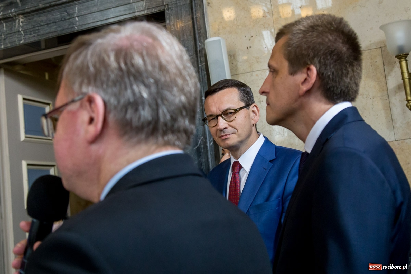 Zdjęcie w galerii na portalu naszraciborz.pl: Umowa na budowę obwodnicy Raciborza podpisana w obecności premiera [FOTO] wiadomości z regionu