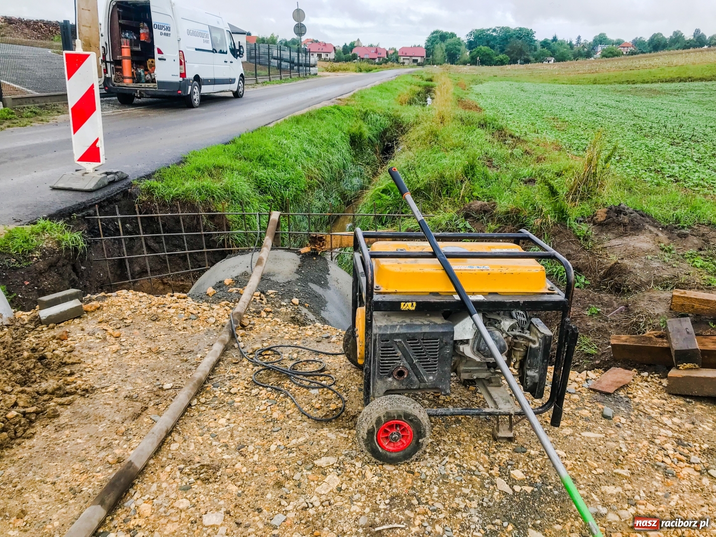 Zdjęcie w galerii na portalu naszraciborz.pl: Do budowanego zbiornika retencyjnego na Ocicach wdarła się woda [FOTO] wiadomości z regionu