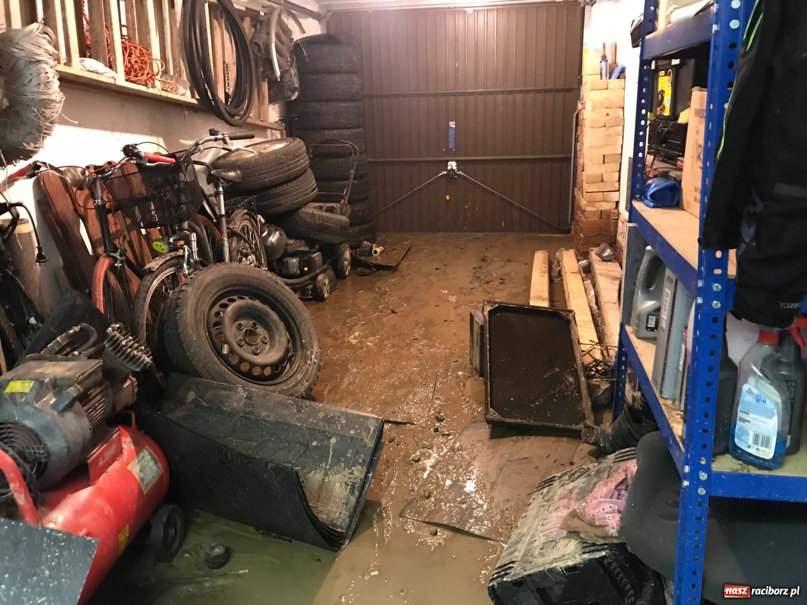 Zdjęcie w galerii na portalu naszraciborz.pl: Nocna nawałnica na Ocicach. Ponad 100 tys. zł strat [FOTO]  wiadomości z regionu