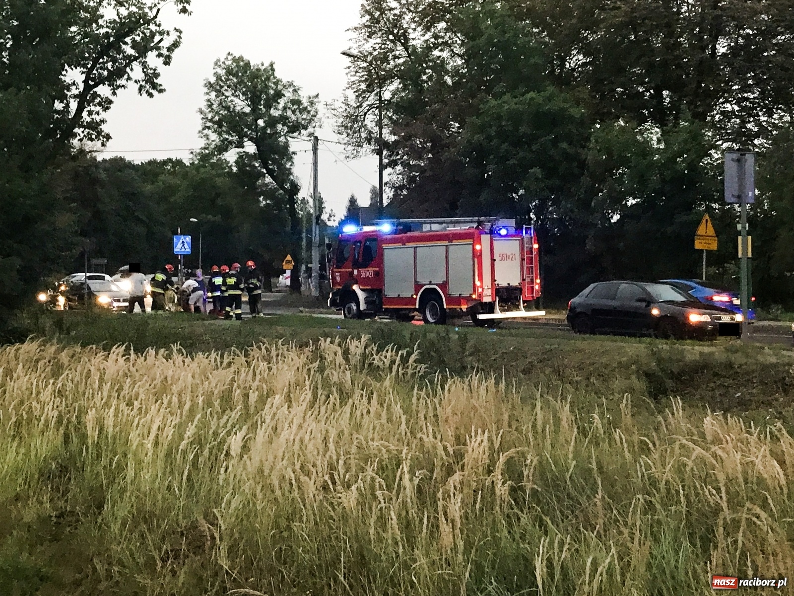 Zdjęcie w galerii na portalu naszraciborz.pl: Pijany wszedł wprost pod samochód [FOTO] wiadomości z regionu