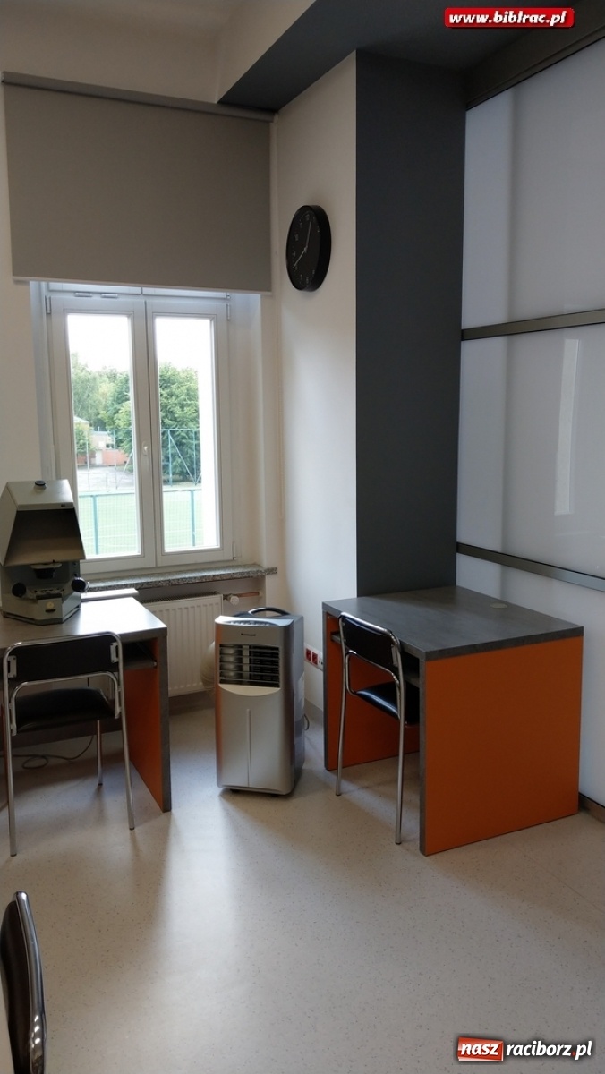 Zdjęcie w galerii na portalu naszraciborz.pl: Biblioteki pięknieją dzięki mieszkańcom Raciborza wiadomości z regionu