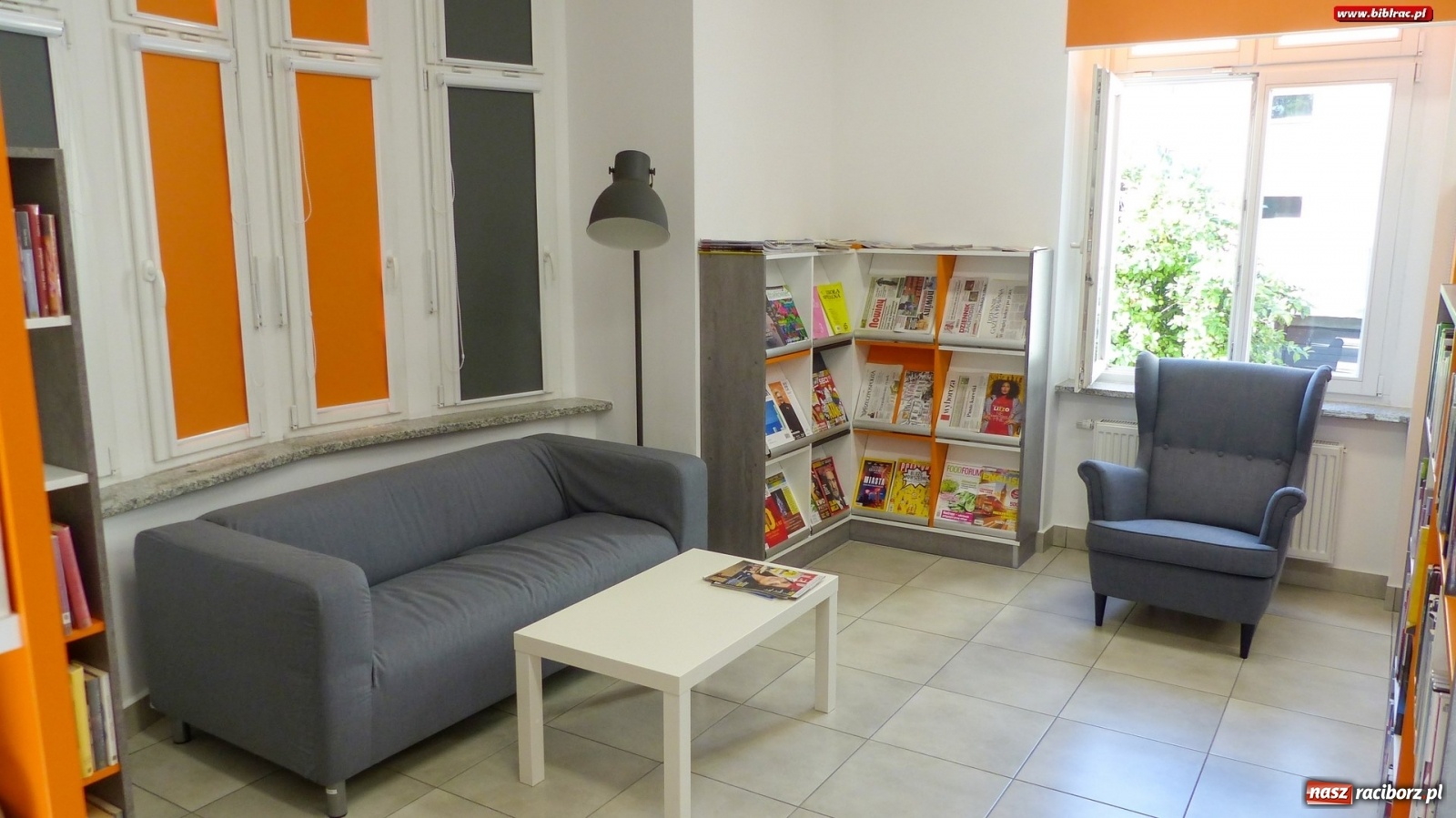 Zdjęcie w galerii na portalu naszraciborz.pl: Biblioteki pięknieją dzięki mieszkańcom Raciborza wiadomości z regionu