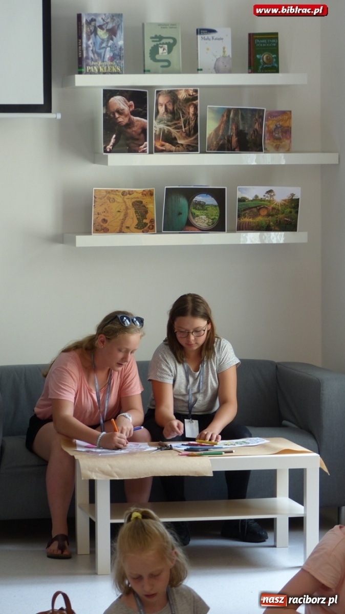 Zdjęcie w galerii na portalu naszraciborz.pl: Biblioteki pięknieją dzięki mieszkańcom Raciborza wiadomości z regionu