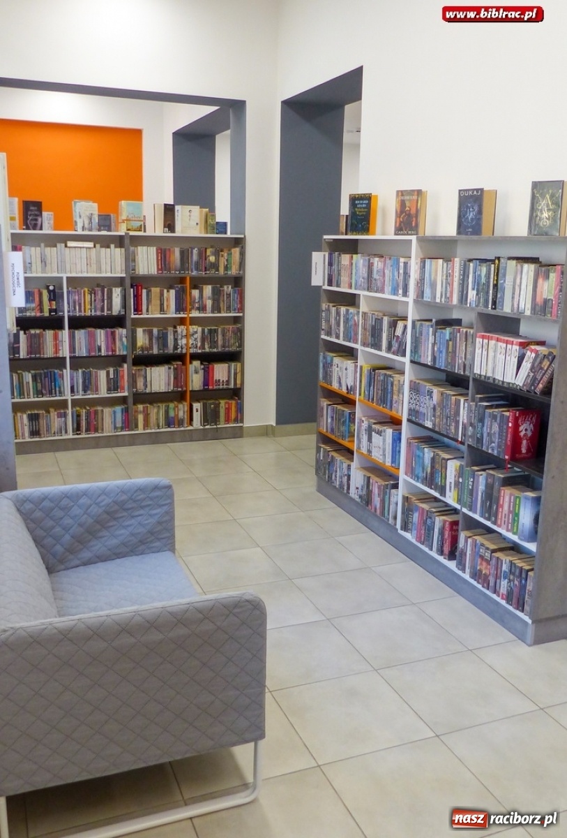 Zdjęcie w galerii na portalu naszraciborz.pl: Biblioteki pięknieją dzięki mieszkańcom Raciborza wiadomości z regionu