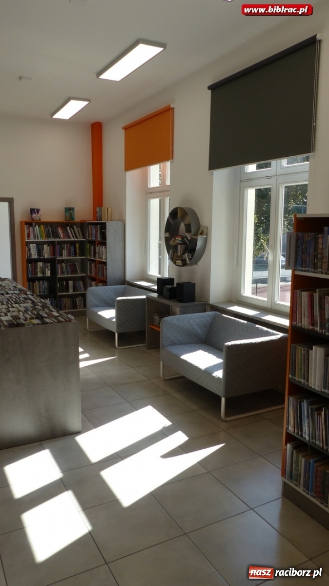 Zdjęcie w galerii na portalu naszraciborz.pl: Biblioteki pięknieją dzięki mieszkańcom Raciborza wiadomości z regionu