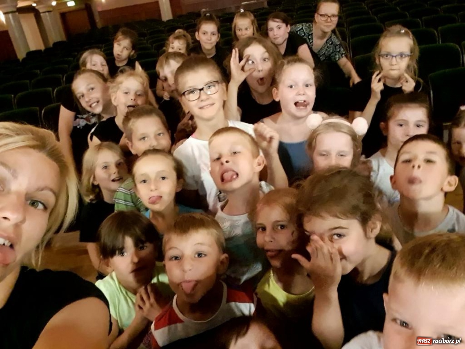 Zdjęcie w galerii na portalu naszraciborz.pl: Wakacje z teatrem na deskach RCK [FOTO] wiadomości z regionu