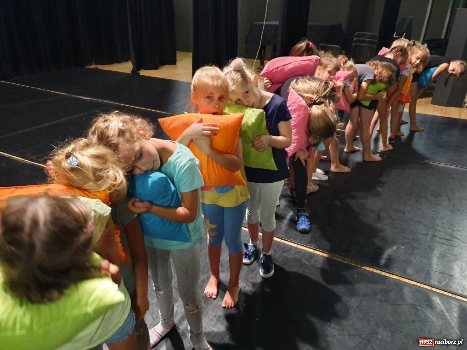 Zdjęcie w galerii na portalu naszraciborz.pl: Wakacje z teatrem na deskach RCK [FOTO] wiadomości z regionu